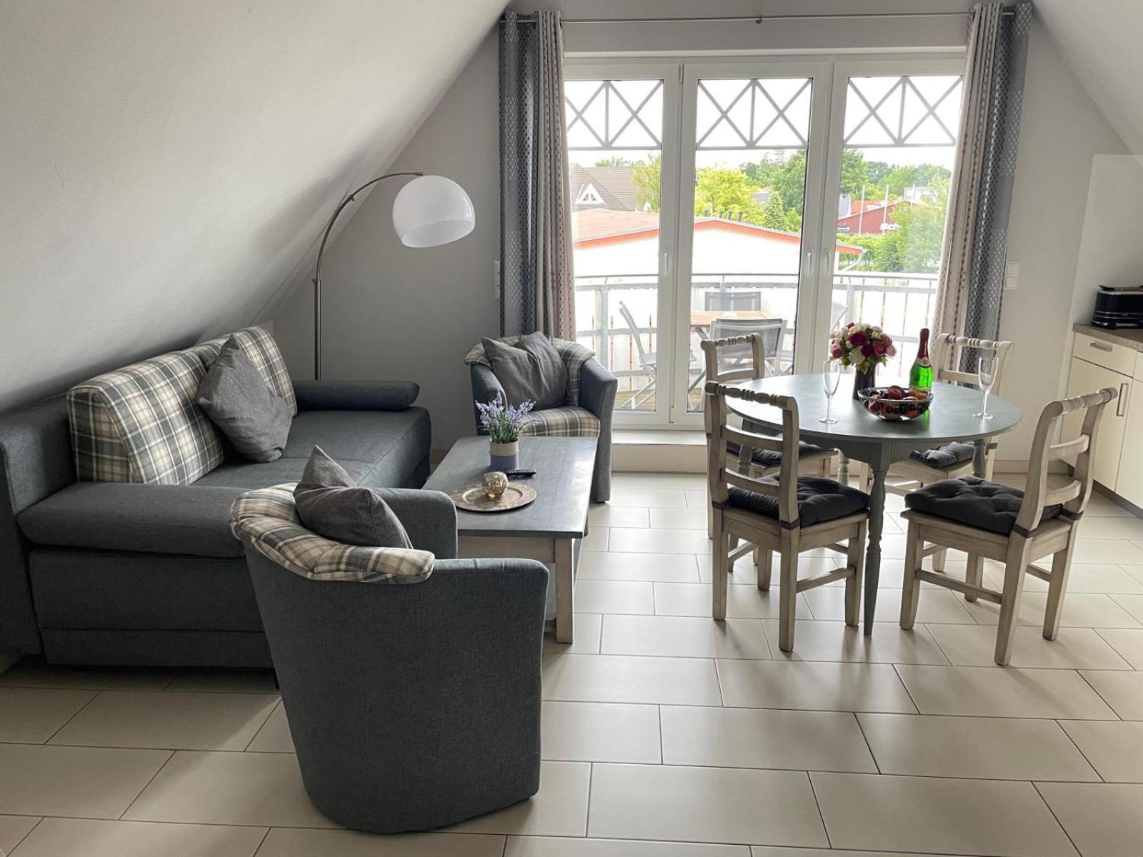 Ferienwohnung Hafenstrasse Zingst Exterior foto
